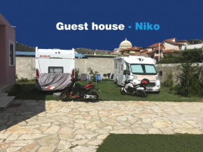 Отель Guesthouse Niko  Берат